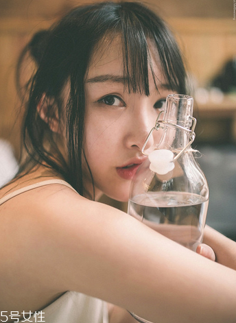 月經不調會導致肥胖嗎？肥胖導致月經不調更多