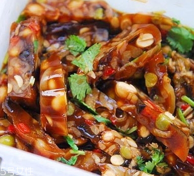 豆兒醬用的什么豆子？食材豐富的北京皮凍