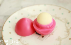 潤唇膏能用多長時間？打開后只能用3個季度