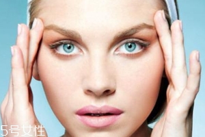 抗老眼霜年輕人可以用嗎？不管多大年齡都可以用