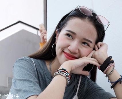 切眉后能喝牛奶嗎？這樣飲食事半功倍