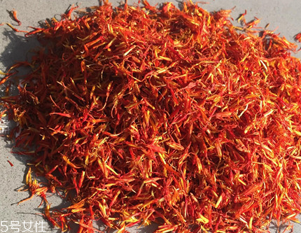 紅花泡腳孕婦可以用嗎？妊娠期禁止使用紅花