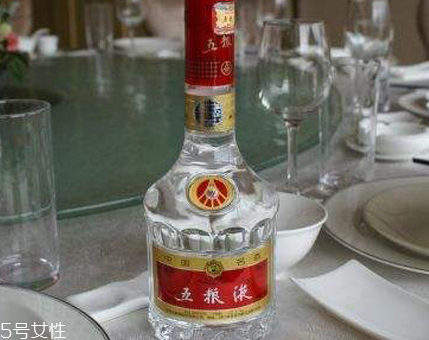 白酒要醒嗎？這些酒需要醒酒