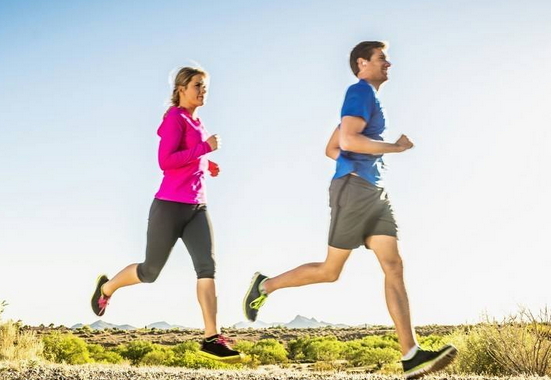 跑步多長時(shí)間為宜_跑步的最佳時(shí)間段 跑步多長時(shí)間為宜_跑步的最佳時(shí)間段