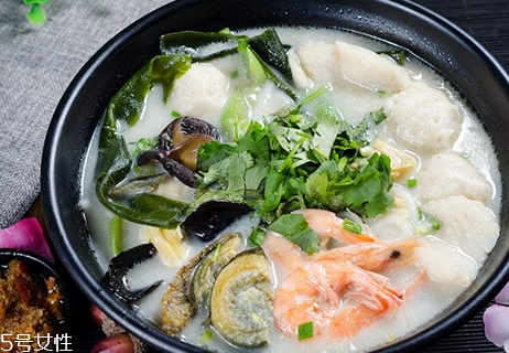 煮肉的泡沫能吃嗎？煮肉泡沫其實(shí)是血水