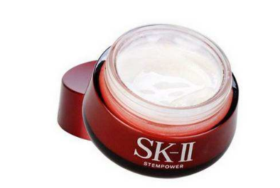 sk2大紅瓶面霜與百優(yōu)面霜哪個(gè)好？sk2大紅瓶屬于貴婦面霜