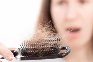 頭發(fā)為什么會掉？毛囊想休息了