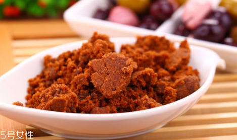 紅糖是甜的還是苦的？什么樣的紅糖好？