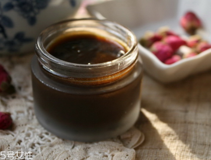 紅糖面膜可以天天做嗎？紅糖的功效與作用