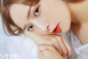 紅花逍遙片是飯前飯后？飯后吃更佳