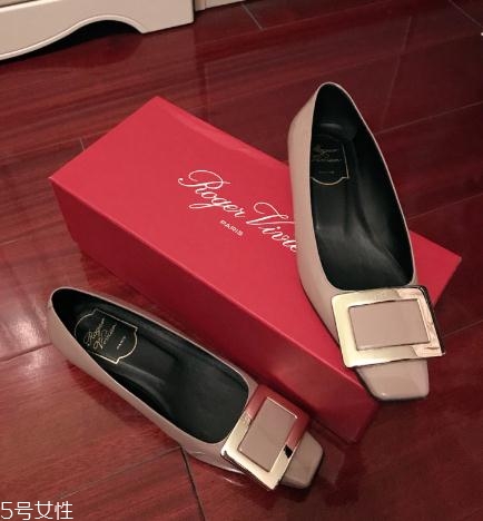 roger vivier是奢侈品嗎？邂逅法式優(yōu)雅