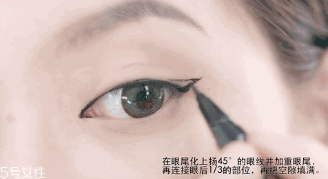 內(nèi)眼線會(huì)傷眼睛嗎？九種可愛(ài)的眼線畫(huà)法