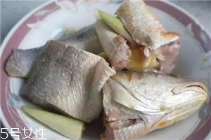 如何燉魚(yú)好吃又簡(jiǎn)單？最簡(jiǎn)單的燉魚(yú)方法介紹