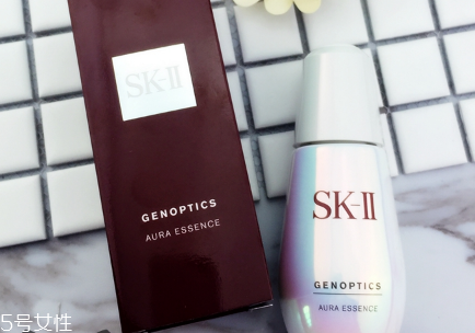 sk2小燈泡和小銀瓶哪個好？sk2小燈泡使用測評