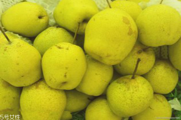 梨子黑心了能吃嗎？黑心梨吃了會(huì)怎么樣？