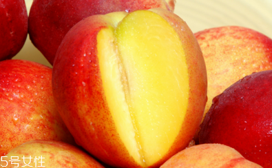 枇杷可以和梨一起吃嗎？桃子和梨不要一起吃