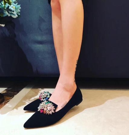 giuseppe zanotti是幾線品牌？紅毯必備款高跟鞋