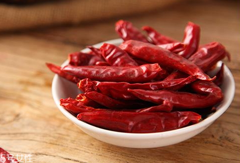 火鍋用什么辣椒 選用干辣椒 火鍋用什么辣椒 選用干辣椒