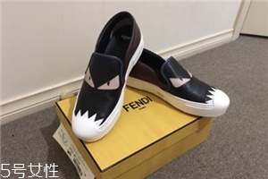 fendi鞋子一般多少錢(qián)？引領(lǐng)時(shí)尚潮流