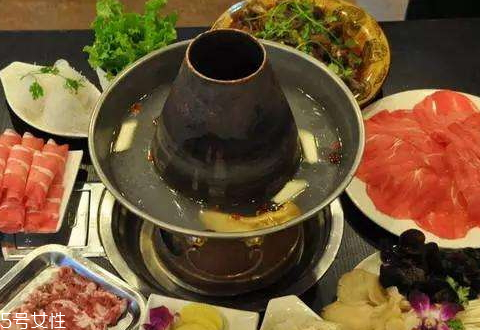 火鍋能殺死幽門(mén)桿菌嗎 幽門(mén)桿菌你知道多少 火鍋能殺死幽門(mén)桿菌嗎 幽門(mén)桿菌你知道多少