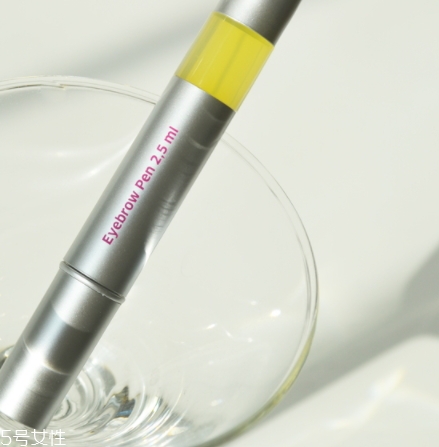 睫毛增長液會有黑眼圈嗎？請小心使用