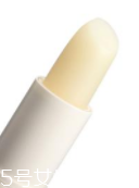 潤唇膏能用手涂嗎？效果不好還不衛(wèi)生