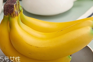 凍了的香蕉能吃嗎？可能出現(xiàn)舌頭發(fā)麻