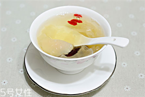 蒸梨可以治感冒嗎？梨怎么吃治感冒？