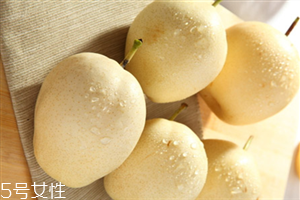 梨和柿子能一起吃嗎？梨和螃蟹不能一起吃