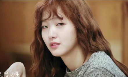 眼線液和眼線筆哪個好用？眼線長度決定風格