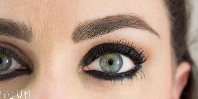 2018最流行的眼線(xiàn)畫(huà)法有幾種？新手最容易犯的眼線(xiàn)誤區(qū)
