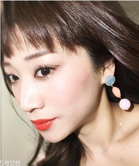 什么是折痕眼線？完整畫眼妝的順序