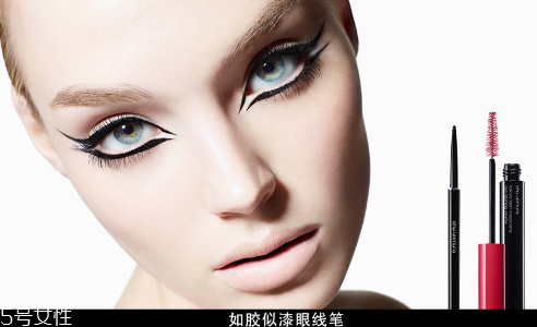 眼線筆什么顏色好看？眼線液的畫法步驟