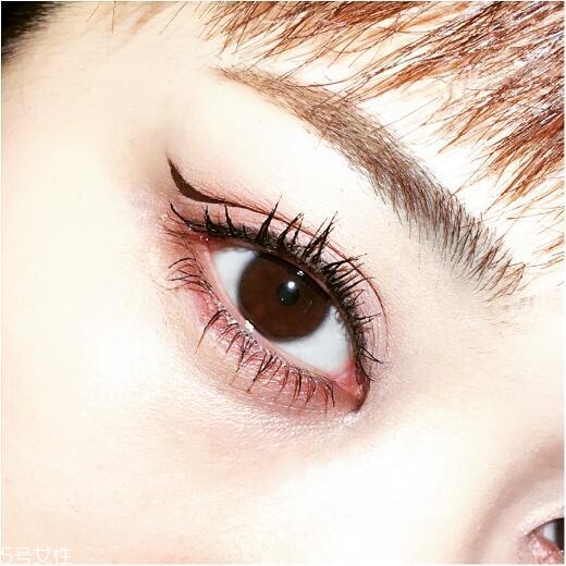 什么是折痕眼線？完整畫眼妝的順序