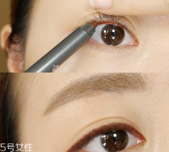 初學(xué)者怎么畫眼線好？教你如何正確畫完整眼妝