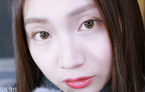 眼影膏和眼影哪個好用？日常眼影畫法教程