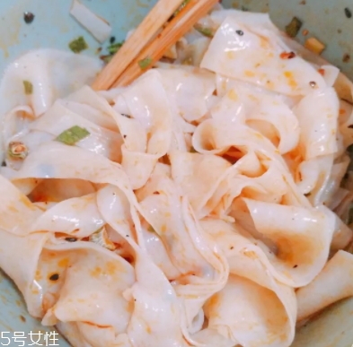 阿寬紅油面皮哪種好吃？幾種味道介紹