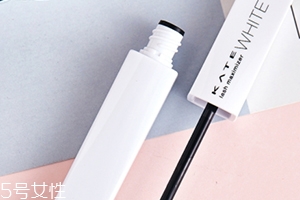 睫毛打底膏必須要用嗎？不一定對每個人有用