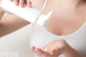 去角質(zhì)身體乳該怎么挑選？認(rèn)準(zhǔn)甘醇酸濃度最重要