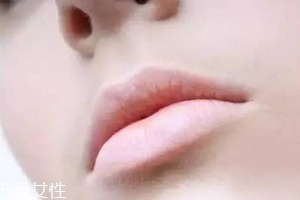 口紅掉色怎么辦？這5招可以救救唇色