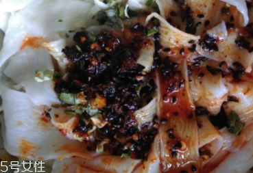 阿寬四川鋪蓋面好吃嗎？真實(shí)的試吃體驗(yàn)