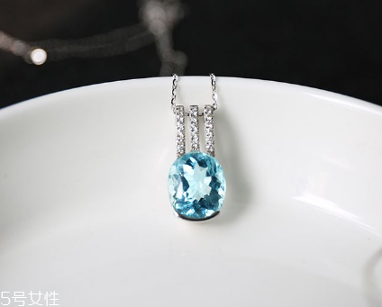 海藍寶石一克拉多少錢？沉著勇敢的象征