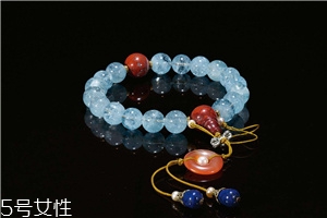 海藍寶石一克拉多少錢？沉著勇敢的象征