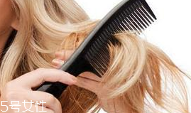 油性頭發(fā)跟什么有關(guān)？離不了這6個(gè)原因