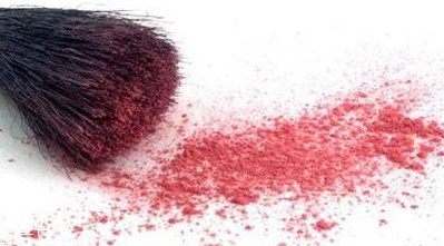 腮紅碎了該怎么解救？這4步變廢為寶