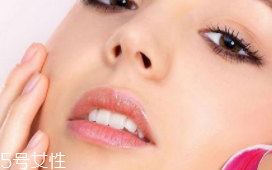 卸妝油是全能的嗎？卸妝3種質(zhì)地這么選