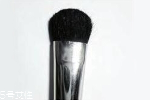 眼部刷具必備幾種？完美眼妝需要這5種