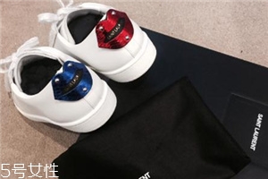 圣羅蘭小白鞋偏大偏??？今年最火的小白鞋就是它了