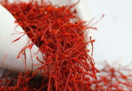 藏紅花泡腳會(huì)不會(huì)上火？藏紅花性平和一般不上火