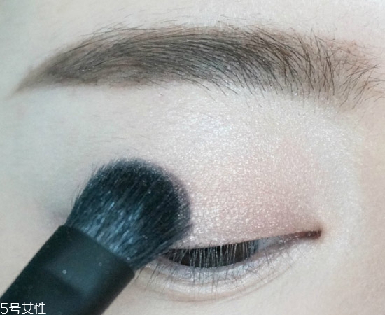 桃花眼妝容好看嗎？桃花眼妝容教程